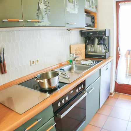 House Of Happiness By Apartmentglueck Pensión
