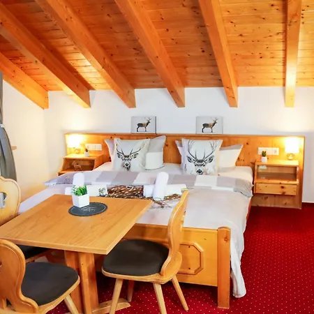 House Of Happiness By Apartmentglueck Pensión *