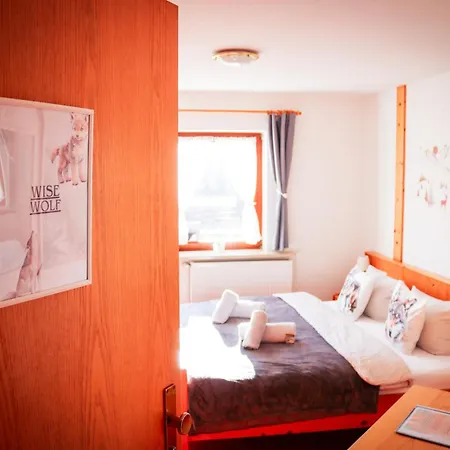 House Of Happiness By Apartmentglueck * 施卢赫湖