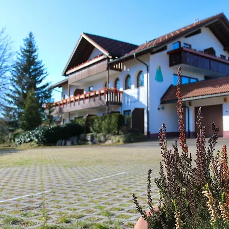 House Of Happiness By Apartmentglueck Pensión